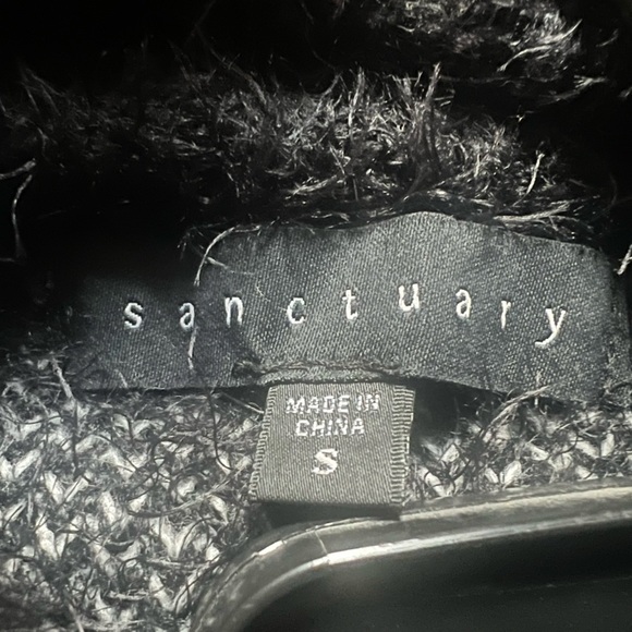 Anthropologie sanctuary eyelash fuzzy turtleneck sweater size small - Picture 9 of 10